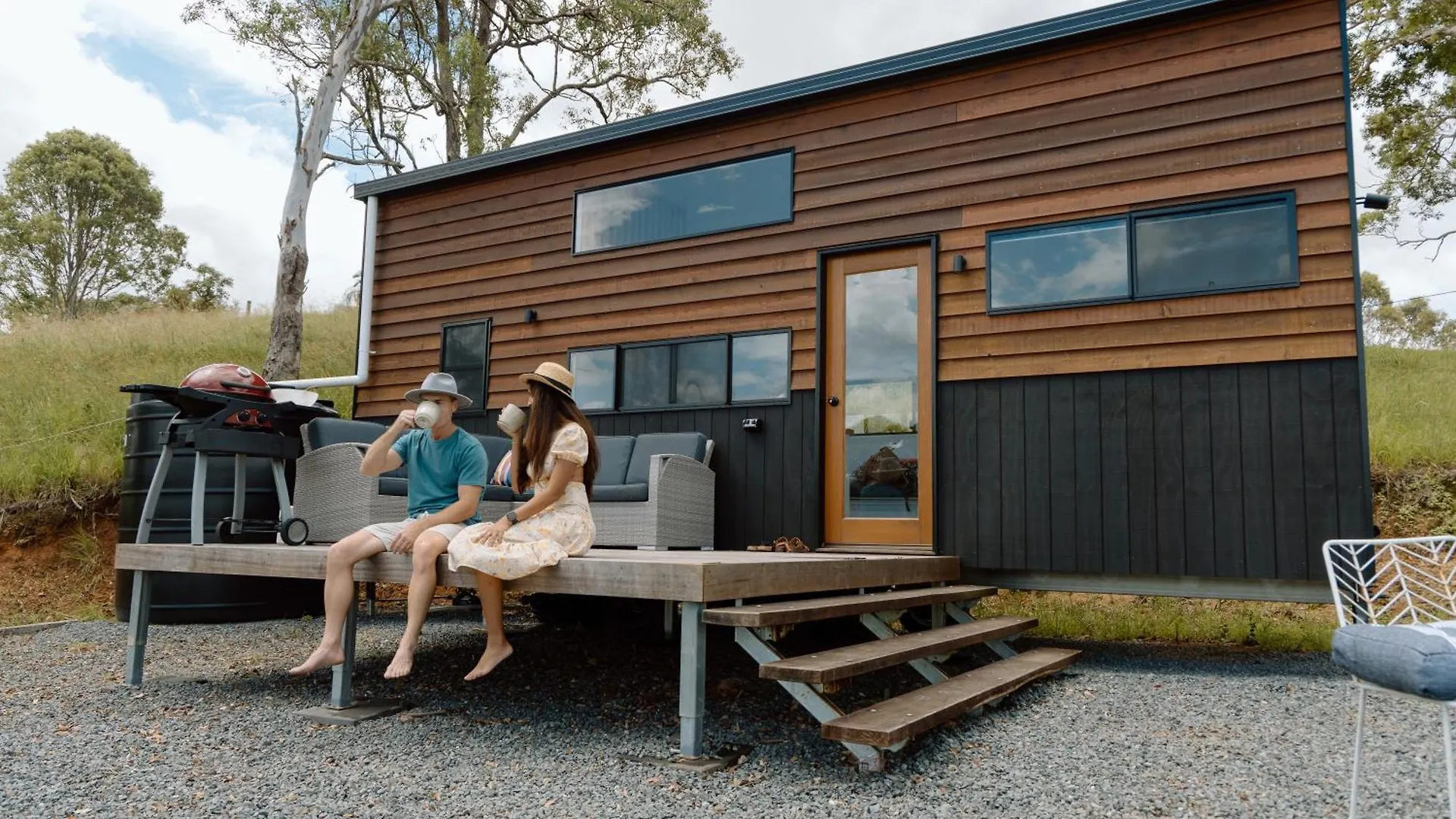 Brand New Tranquil Tiny Home On 60 Acres Near Kennilworth Feed Friendly Cows, Spectacular Views Obi Obi 度假居
