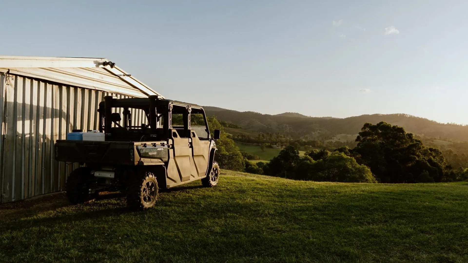 Сasa de vacaciones Brand New Tranquil Tiny Home On 60 Acres Near Kennilworth Feed Friendly Cows, Spectacular Views Obi Obi